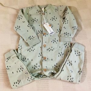Q by Quincy Mae Baby Trees Fleece Jumpsuit - Sage Green
